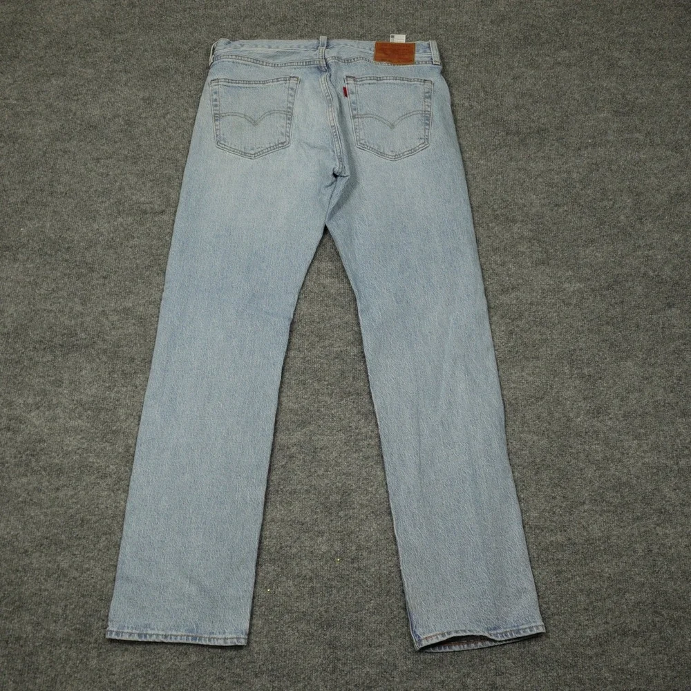 Levi's 501 Jeans Mens 33x32 Light Blue Premium Straight Leg Button Fly Stretch